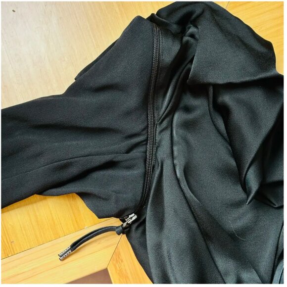 Corset Jacket w zip off sleeves - Picture 12 of 16